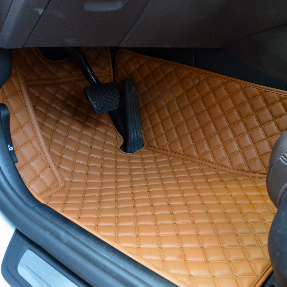 Carvigor Caramel Brown Diamond Stitching Custom Luxury Car Mats Set